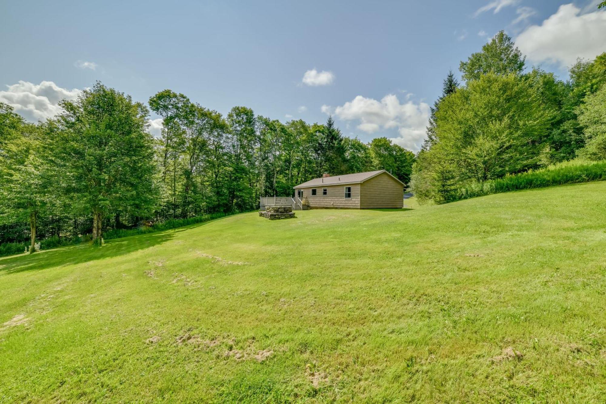 Quiet Catskills Getaway With Deck And Mtn Views New Kingston Exteriér fotografie